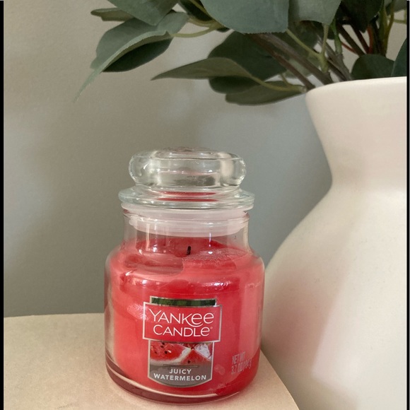 Yankee Candle Other - Yankee Candle Juicy Watermelon 3.7oz Jar Candle